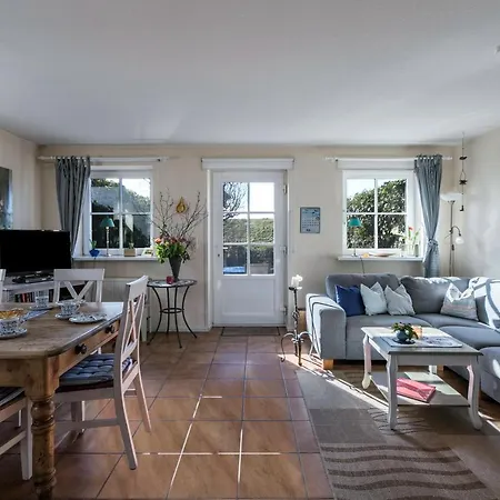 Kiebitz Holiday home *
